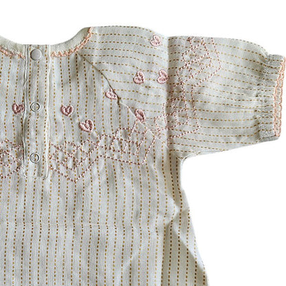 Tweedehands Frogs and Dogs baby blouse crème met gouden glitterstreep